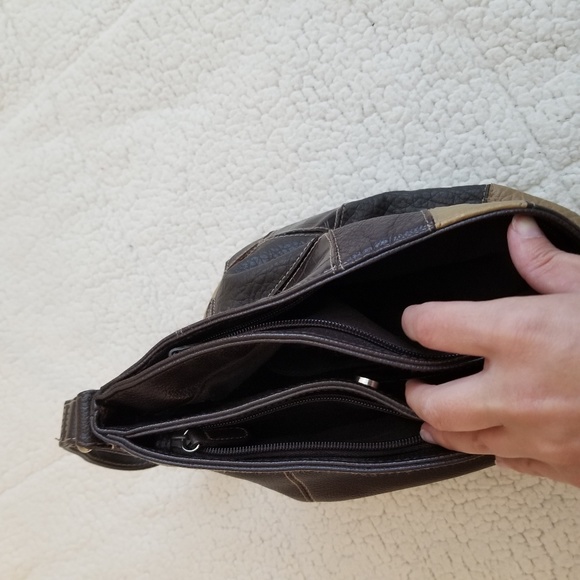 Purse - Picture 5 of 7